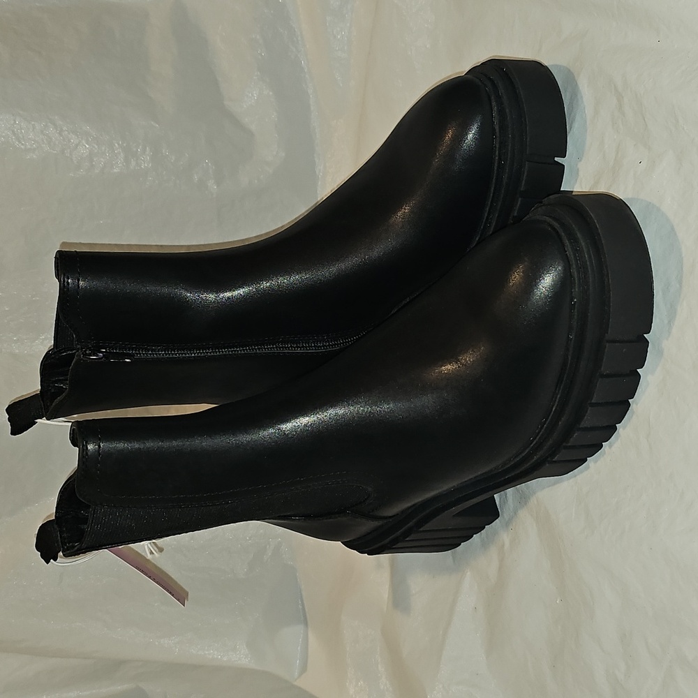 Wild Fable Women's Size 8 1/2 Black Sterling Boots New